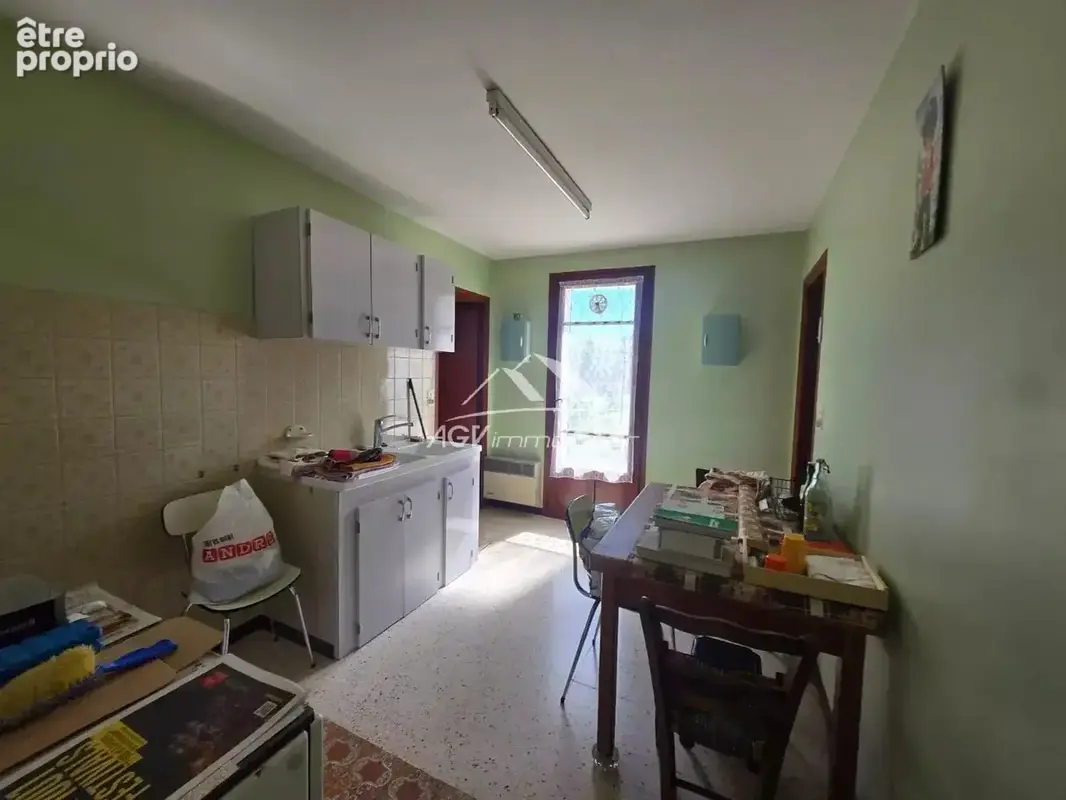 Au calme sur 1252 m² de terrain clos,165m² habitable, 2 logements - photo 9