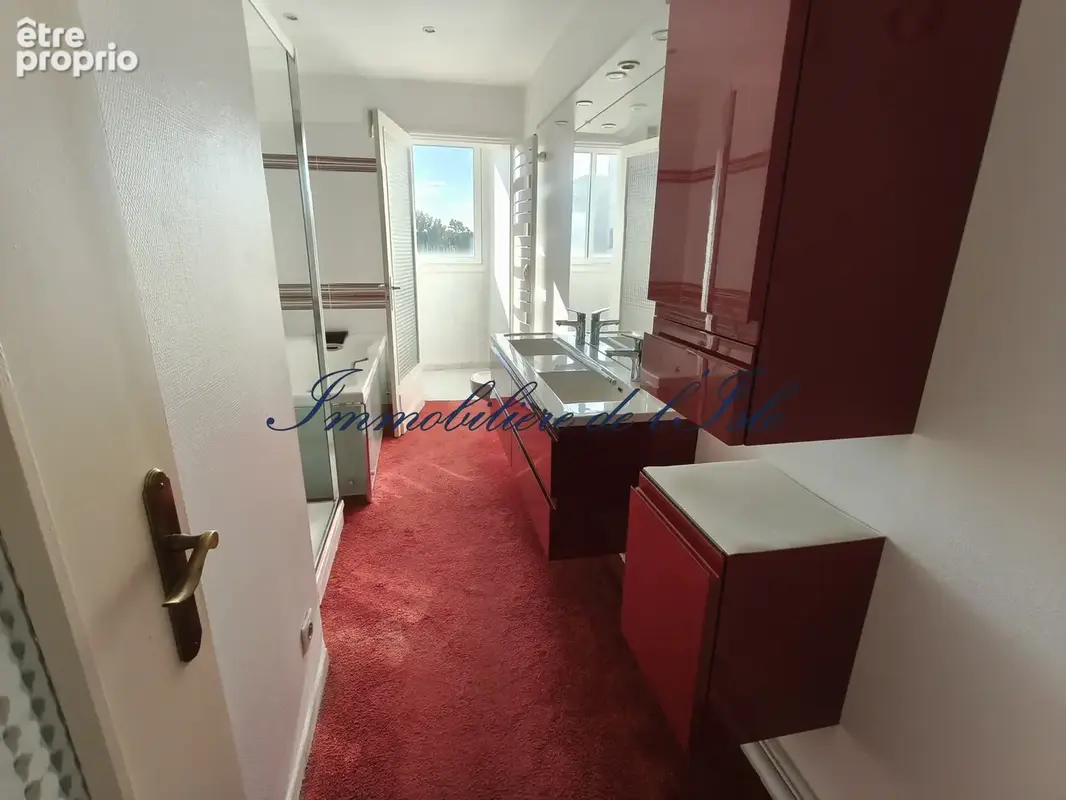 Élégant appartement traversant avec balcon et parking - photo 6