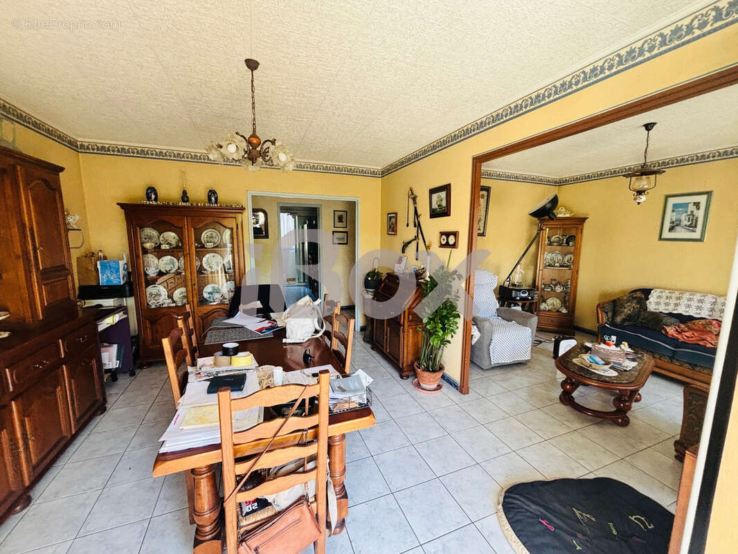 Appartement à LA VALETTE-DU-VAR