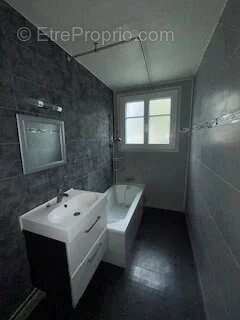 Appartement à THIAIS