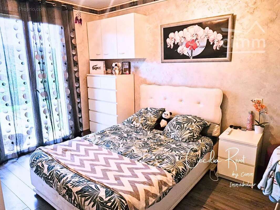 Maison à SAINT-CHRISTOLY-DE-BLAYE