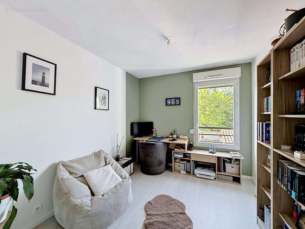 Appartement à GRIGNY