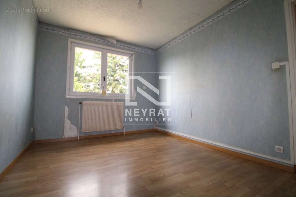 Maison 4 chambres , 2 garages - photo 13