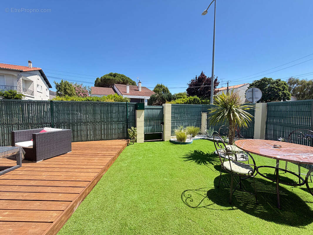 Appartement 80 m² à Royan  - photo 18