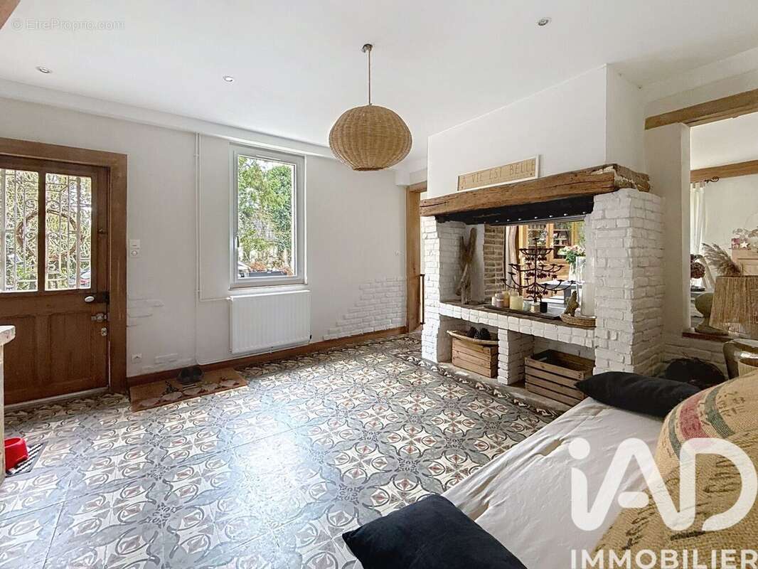 Maison 225 m² à Bourg-Achard  - photo 3