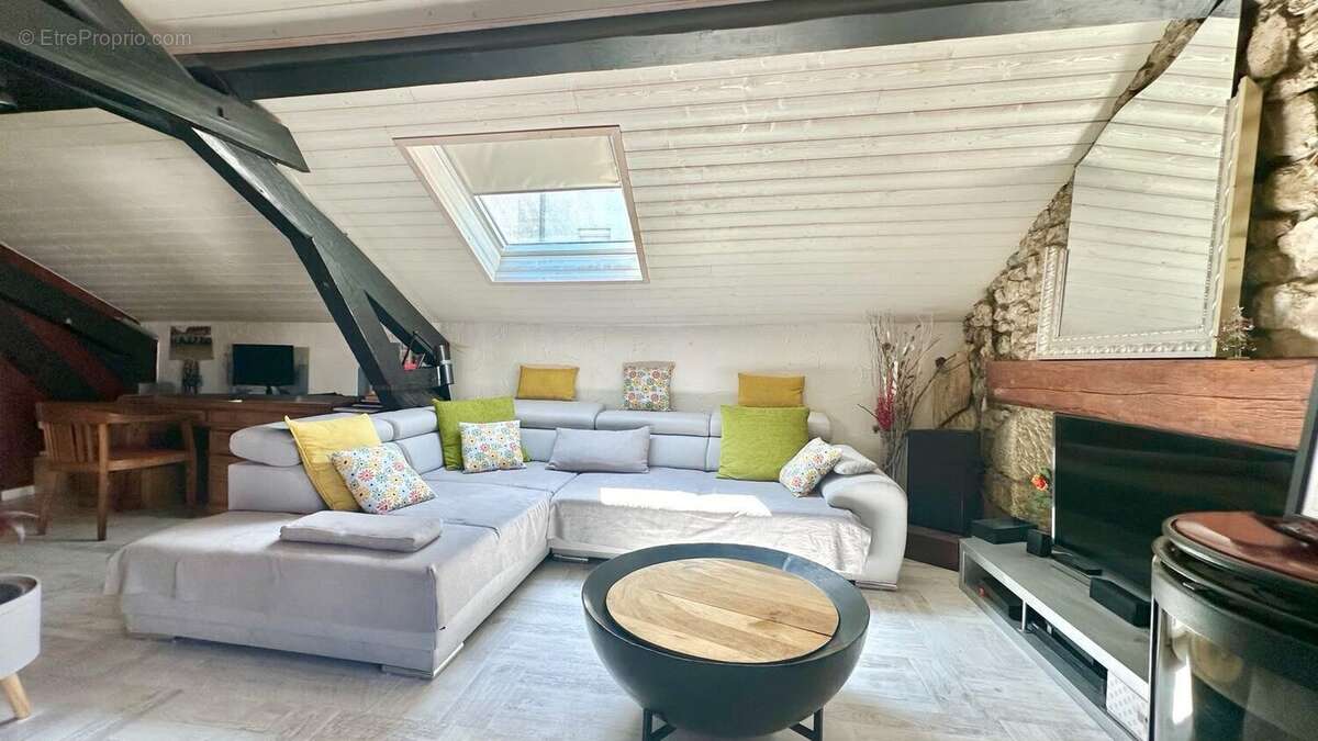 Appartement 72 m² à Meythet  - photo 7