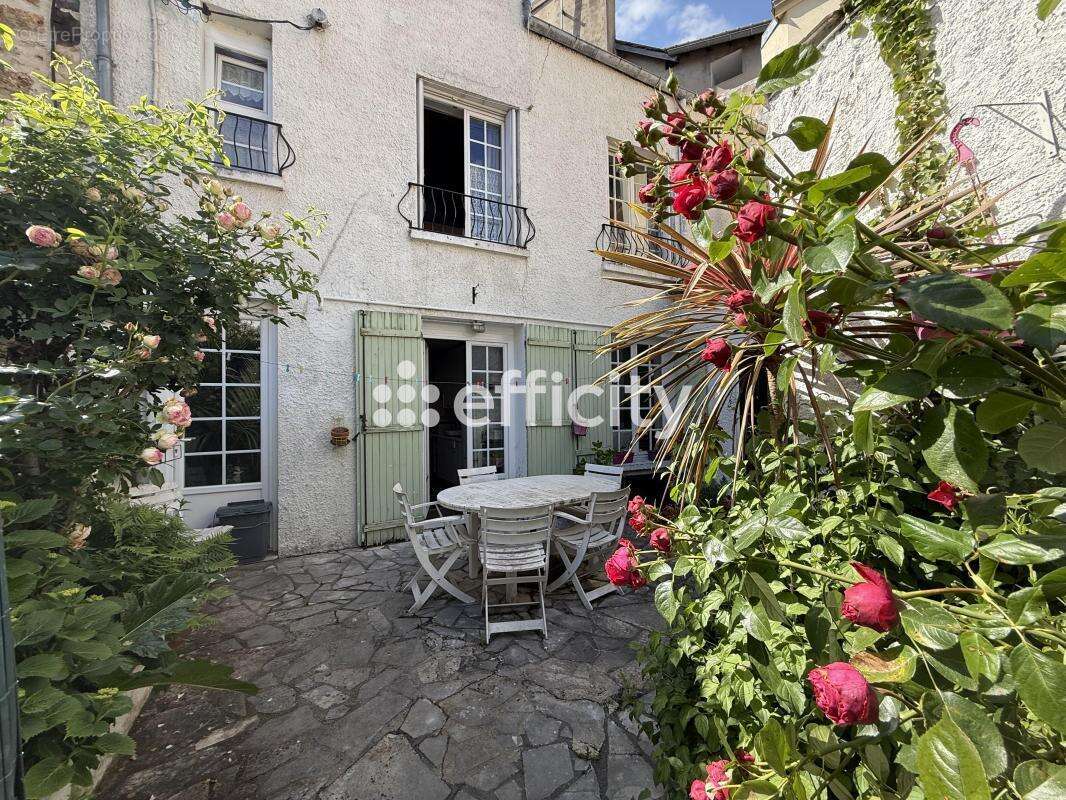 Maison à CHEVREUSE