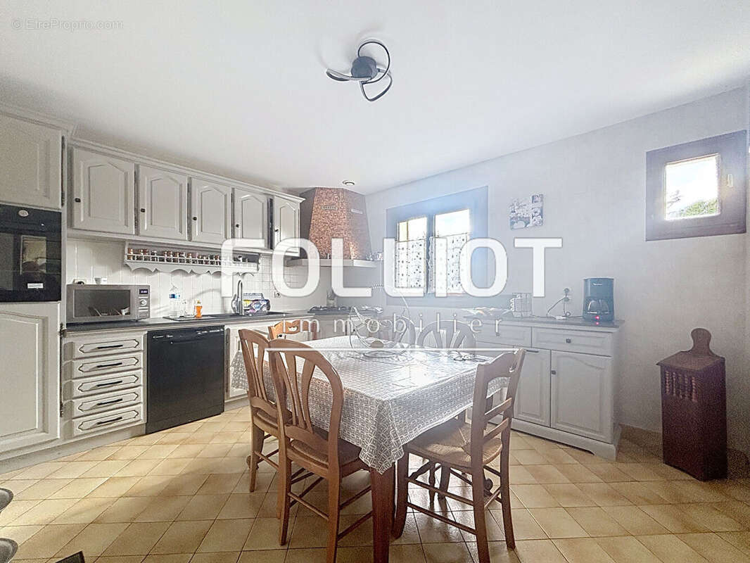 Maison à GONNEVILLE-SUR-MER