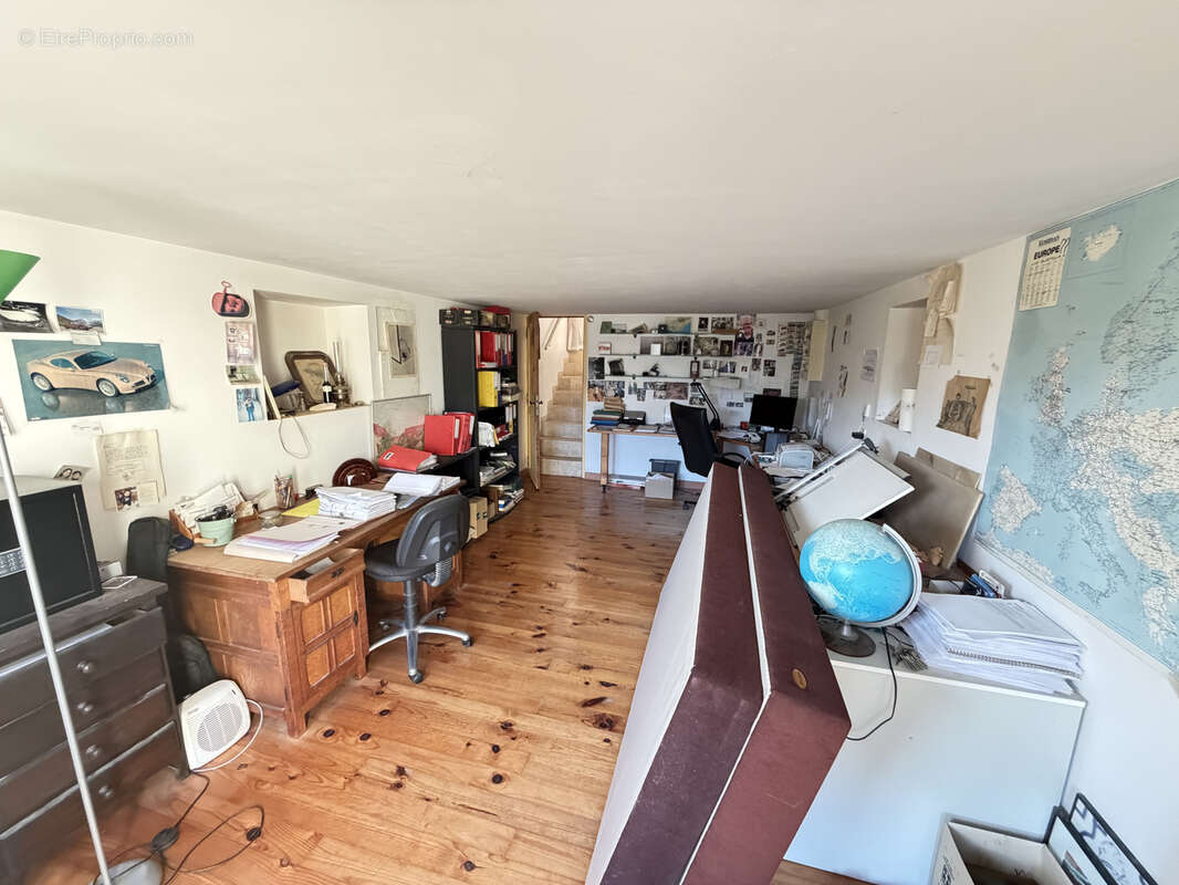 Maison à VILLECROZE