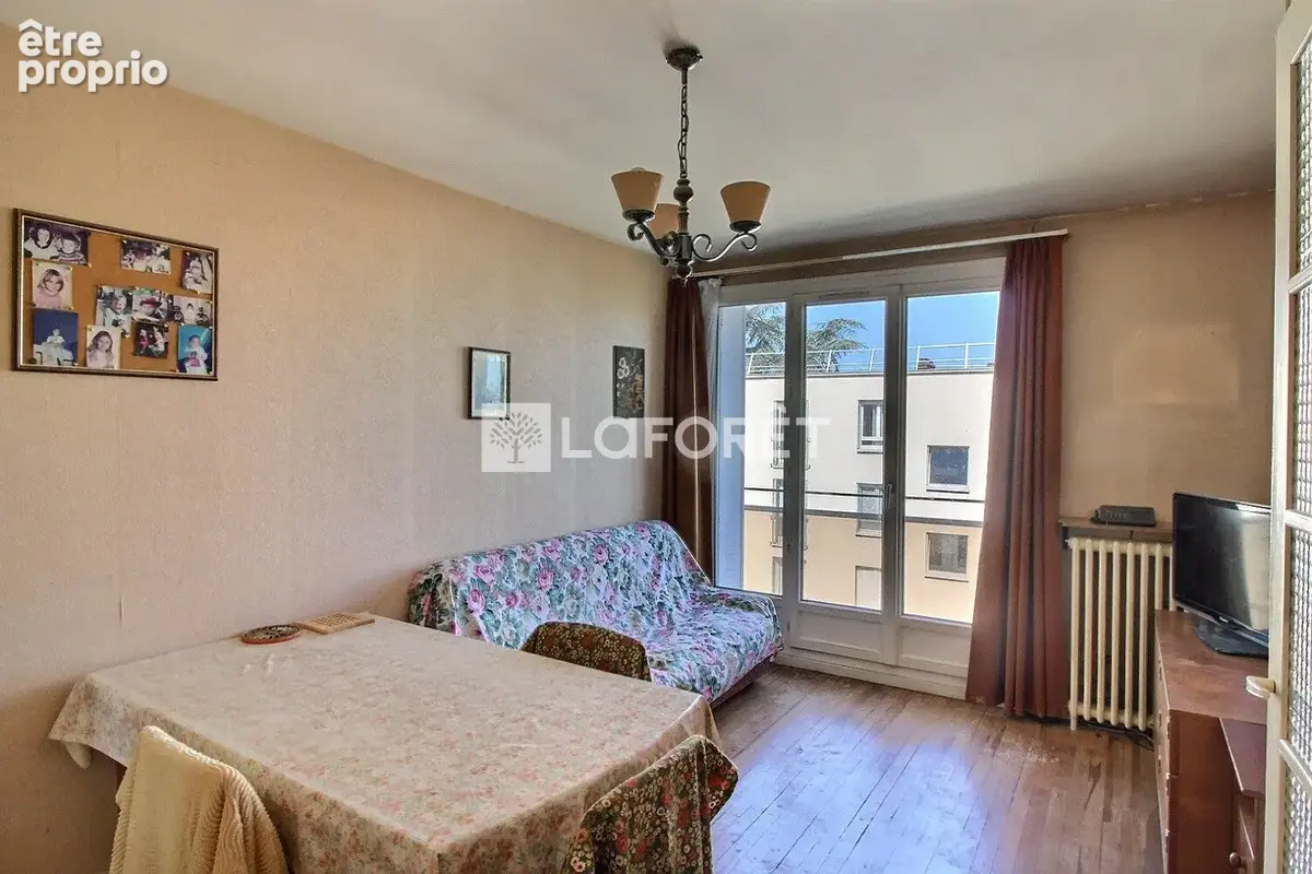 Appartement Rueil Malmaison 3 pièce(s) 52 m2 - photo 3