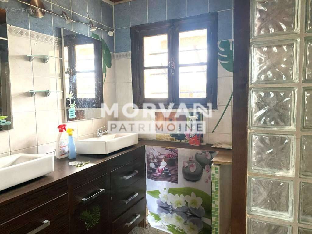 Maison à BILLY-CHEVANNES