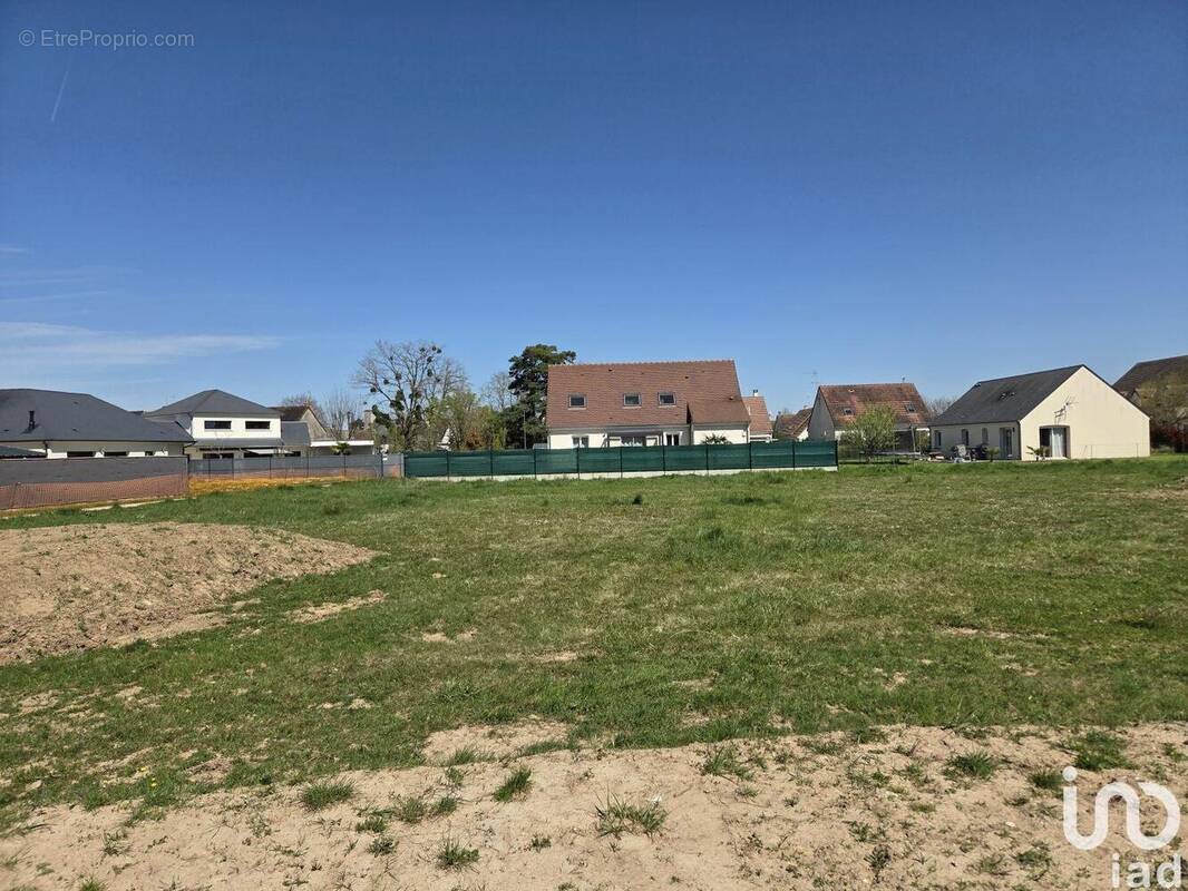 Photo 1 - Terrain à SAINT-GERVAIS-LA-FORET