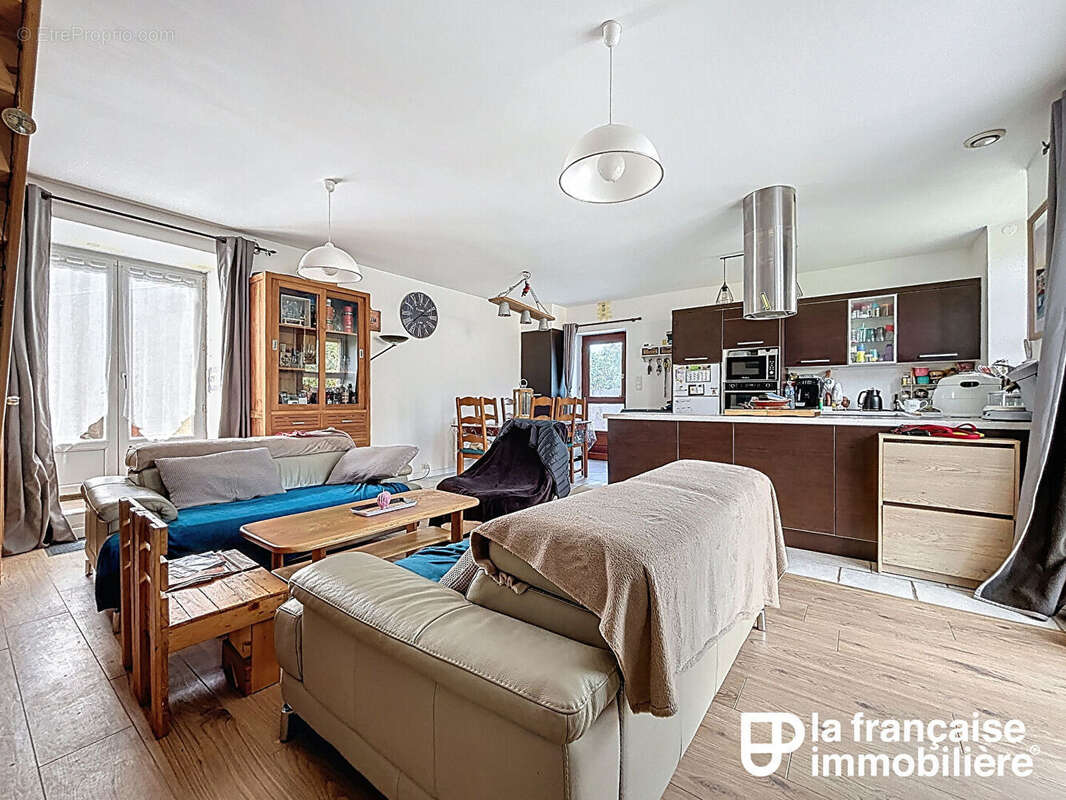 Maison à BOISGERVILLY