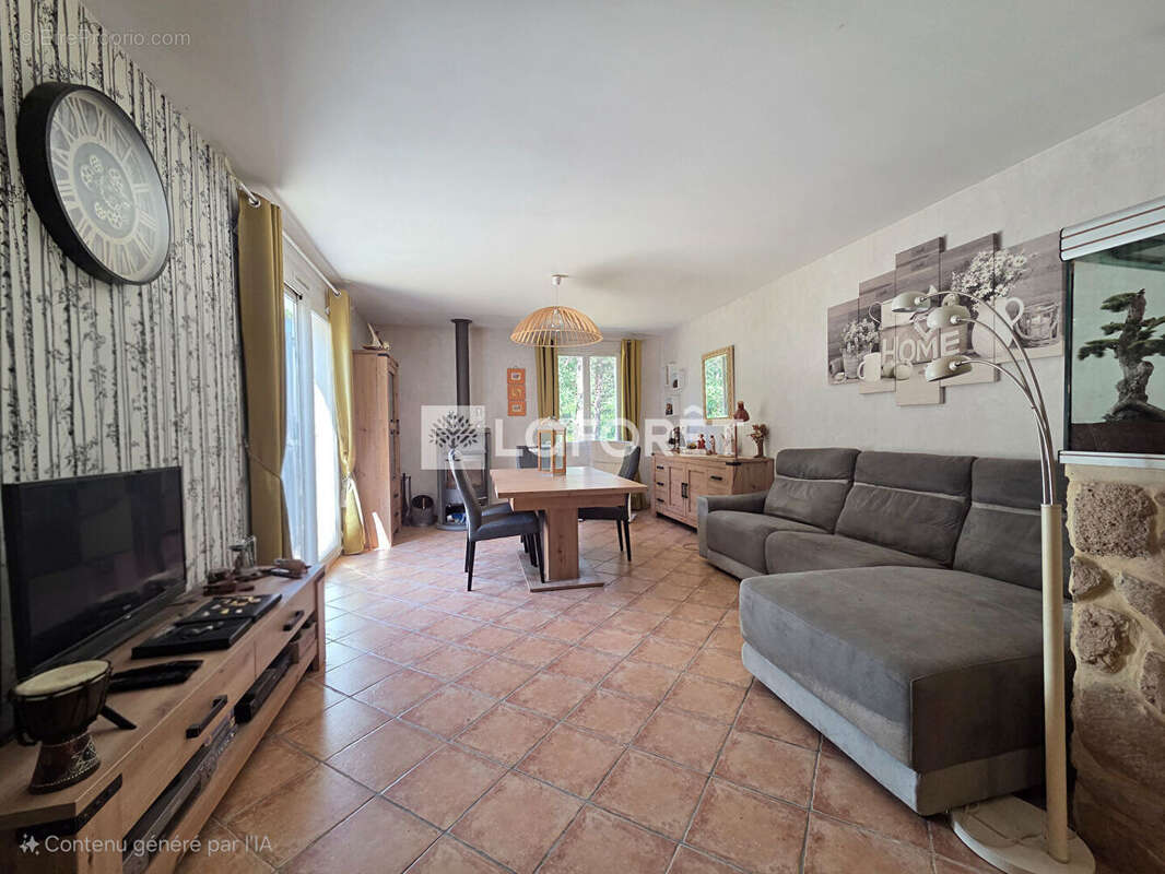 Maison à PLAN-D'AUPS-SAINTE-BAUME