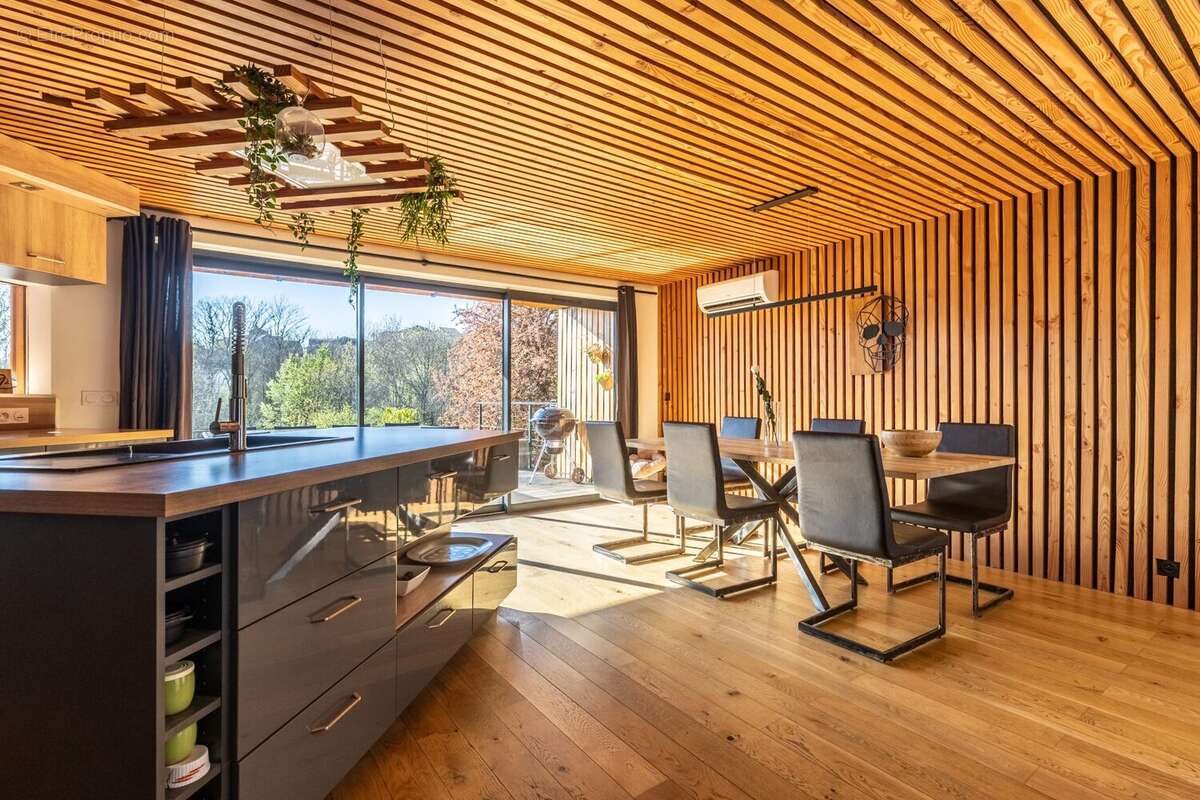 Maison à CHATELGUYON