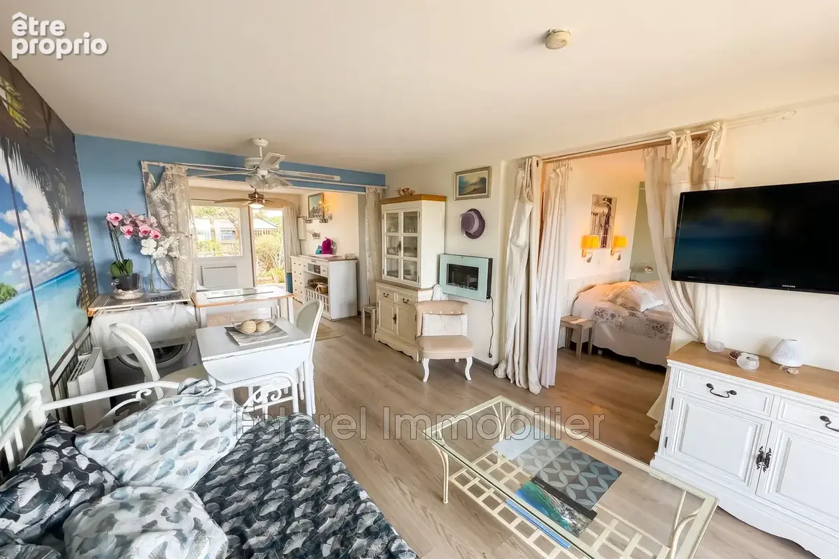 Appartement 2 pièces 40 m² à vendre à Cannes (06400) - photo 3