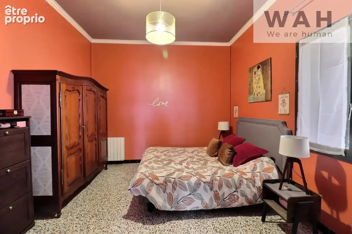 Maison en r+1 divisee en deux appartements - 34400 lunel - photo 6