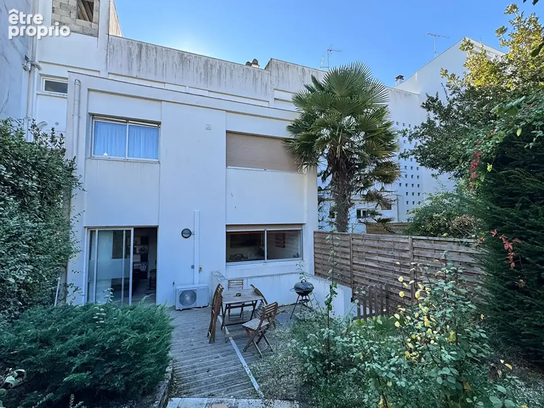 FONCILLON - Appartement en rez-de-jardin de 3 pièces - photo 8