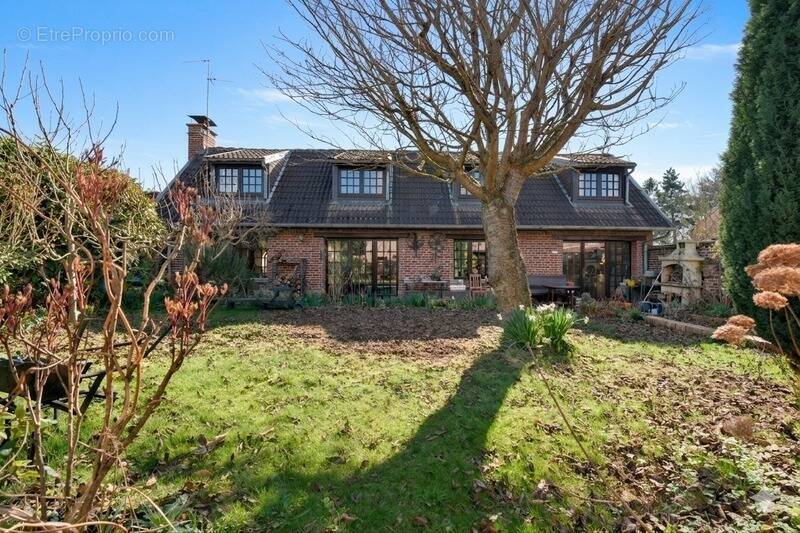 Maison à MARQUILLIES