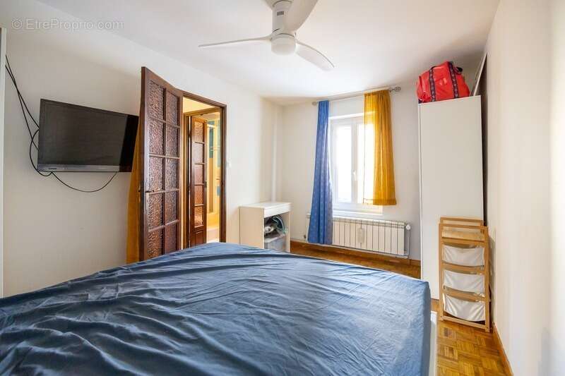 Maison à MARSEILLE-5E