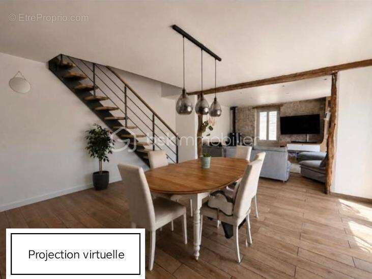 Maison à POINVILLE