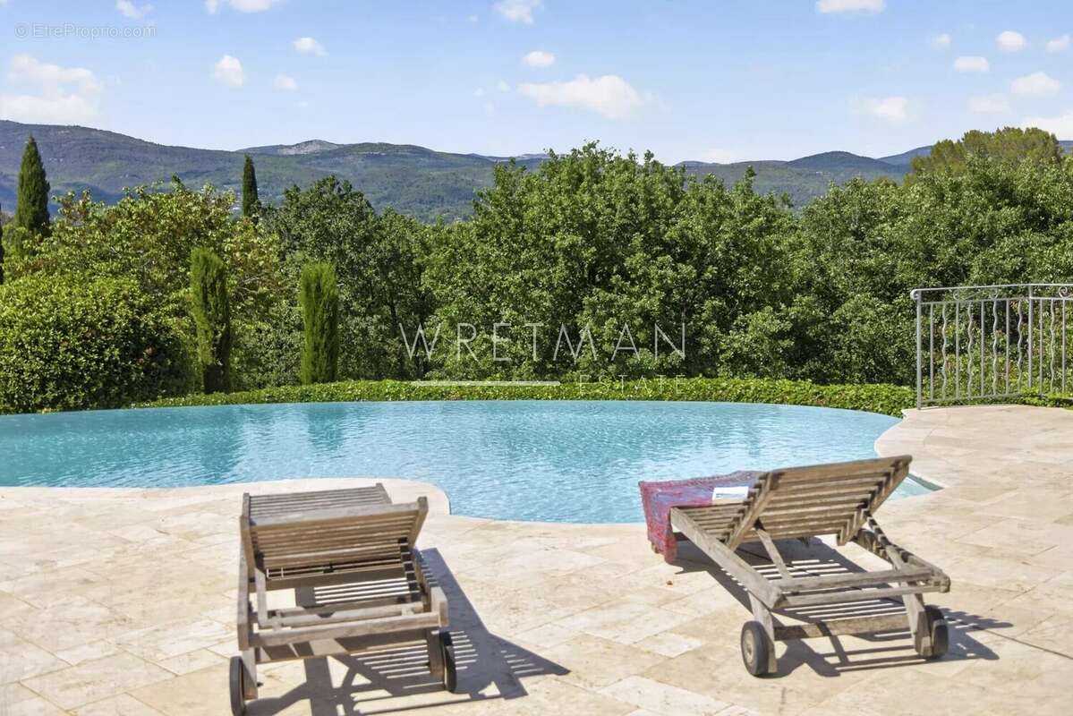 Maison à FAYENCE