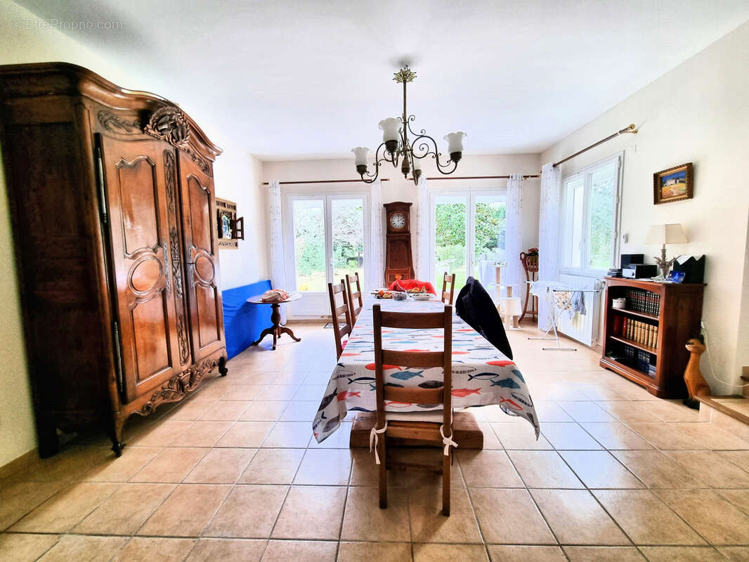 Maison à LAMALOU-LES-BAINS