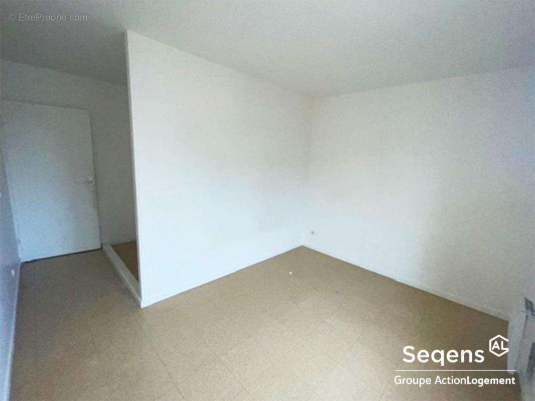 Appartement à LES MUREAUX