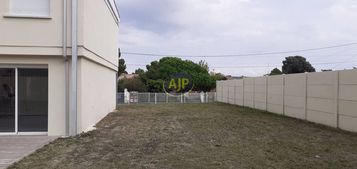 Terrain à LE VERDON-SUR-MER