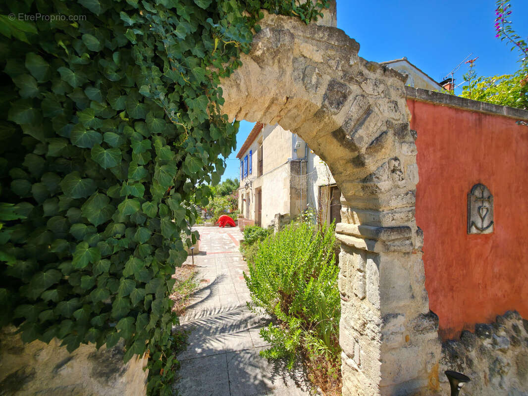 Maison à ARLES