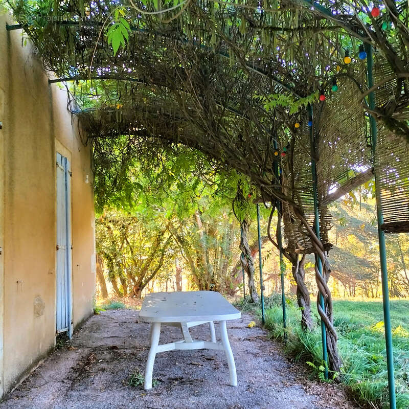 Maison à TACHOIRES