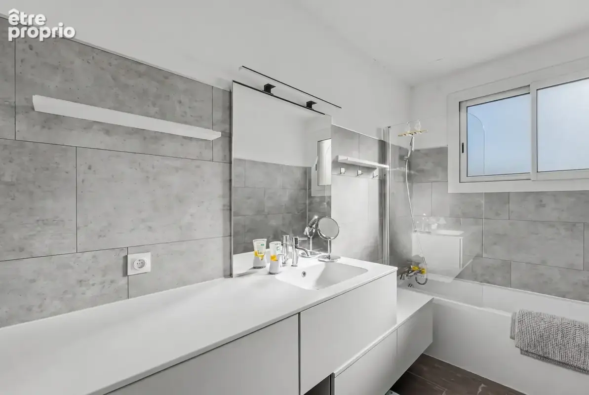 Maison 8 pièces 280 m² à vendre à Saint-Jean (31240) - photo 8