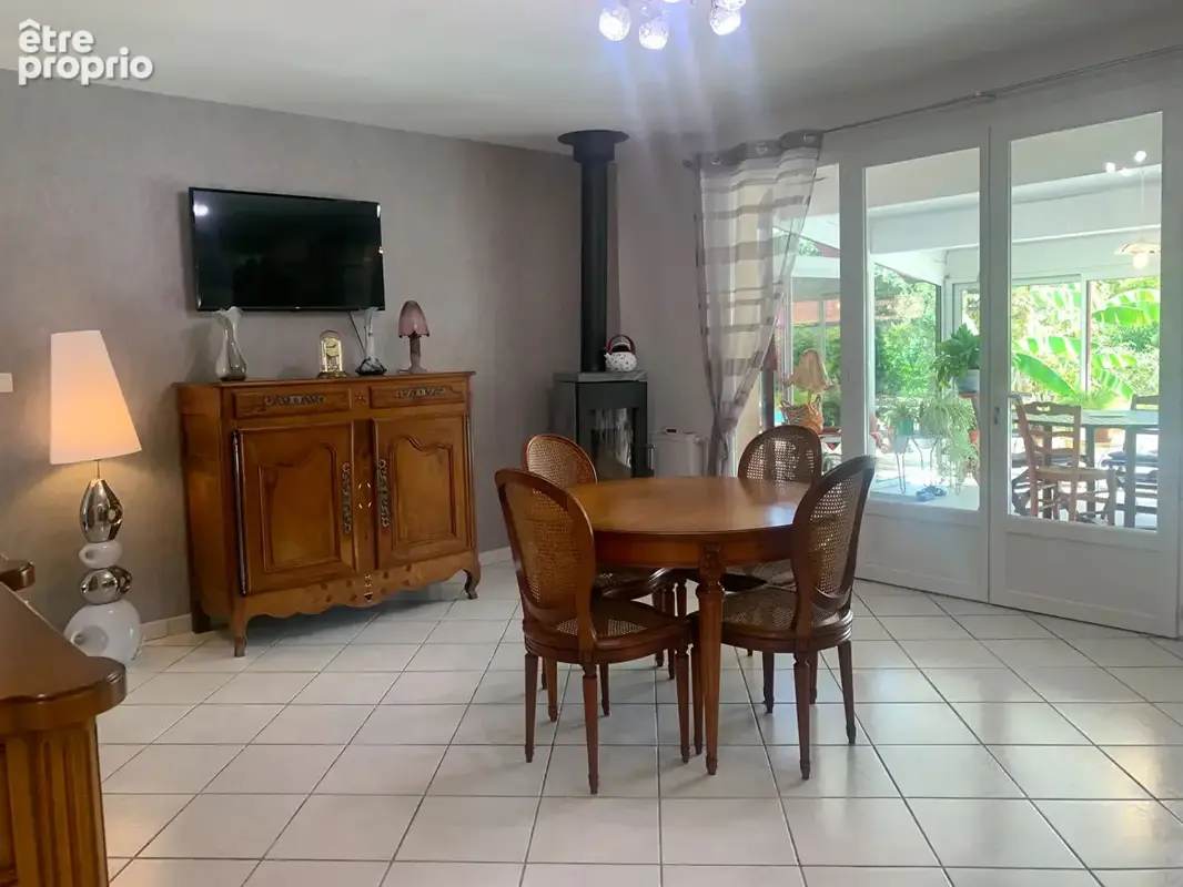 GEAUNE  Maison de plain-pied avec piscine, 3 chambres + bureau ! - photo 5