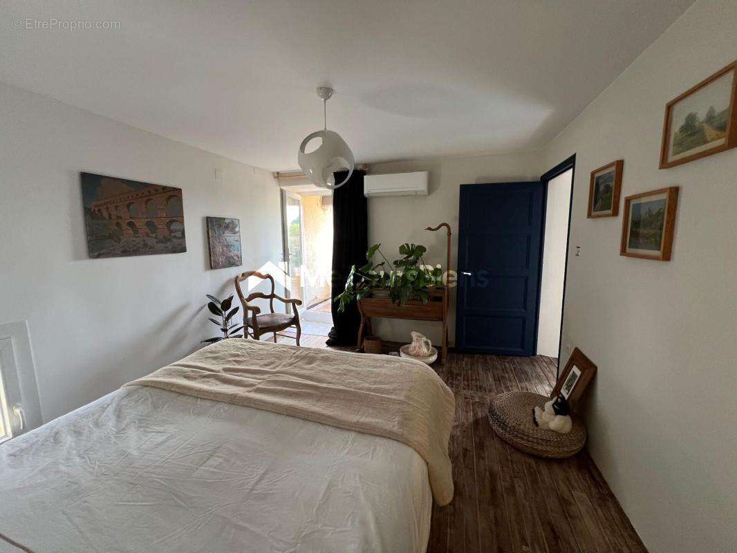 Maison à SAINT-JEAN-DE-SERRES