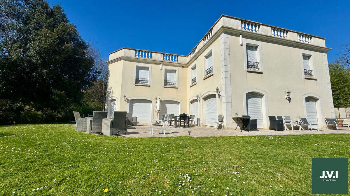 Maison à SAINT-GRATIEN