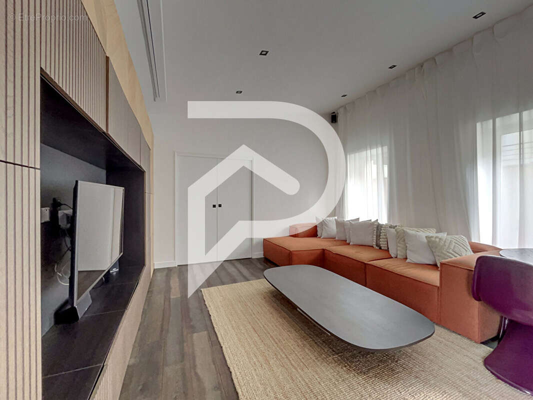 Maison à NOYANT-ET-ACONIN