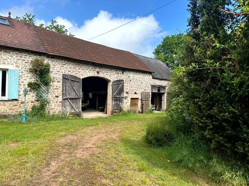 Maison à SAULIEU