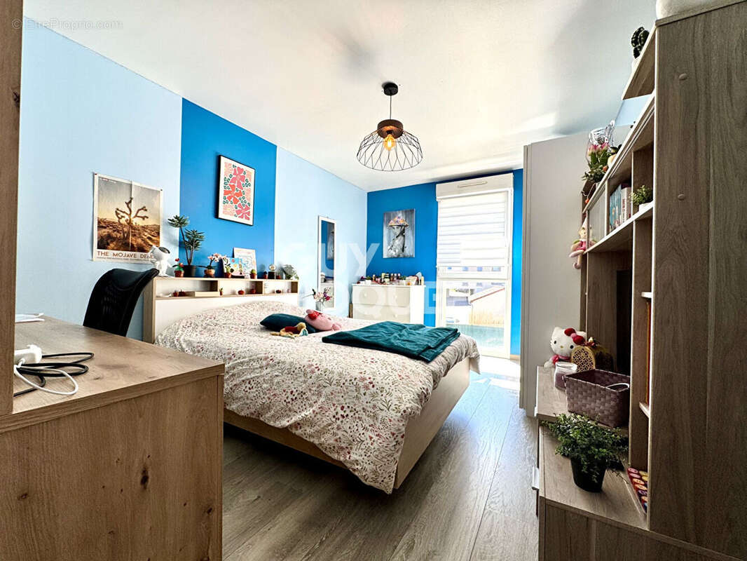 Maison à ROUSSY-LE-VILLAGE