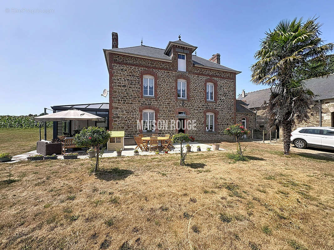 Maison Beaussais Sur Mer 165 m2 10 000 m² de terrain vaste potentiel - photo 2
