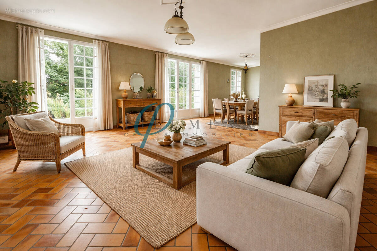 Maison à SUCE-SUR-ERDRE