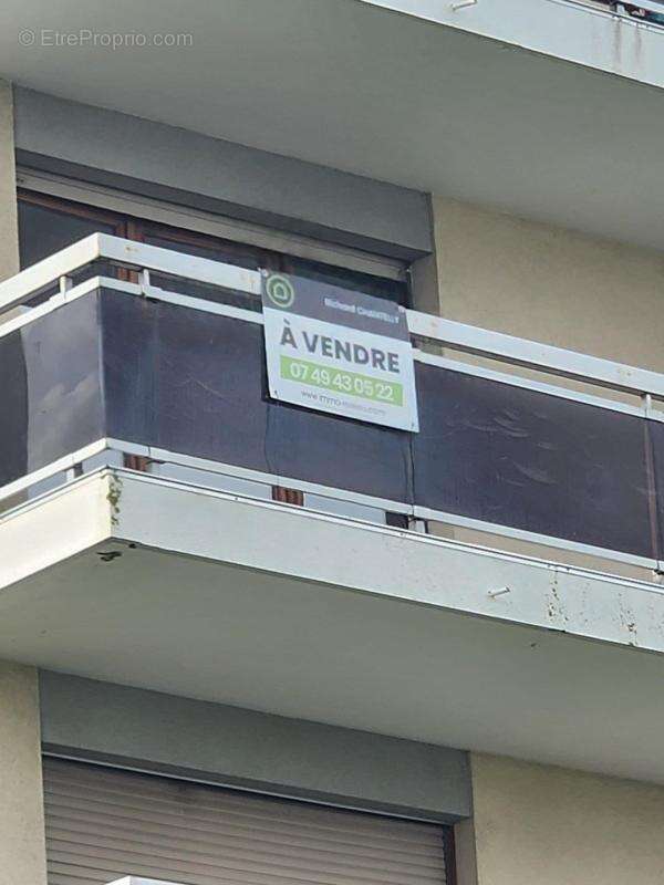 Appartement à VILLE-LA-GRAND