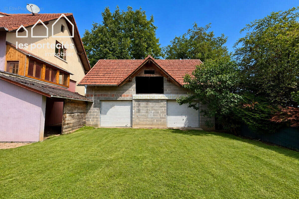 Maison à SURBOURG