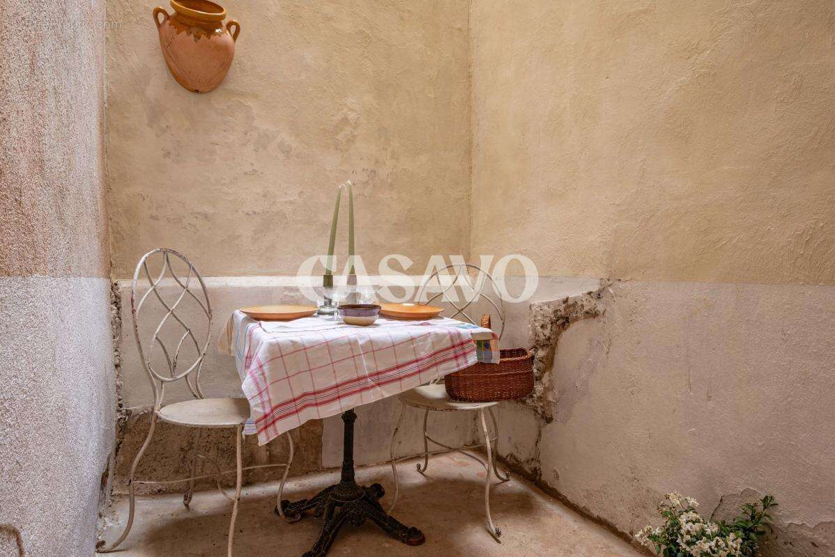 Appartement à AIX-EN-PROVENCE