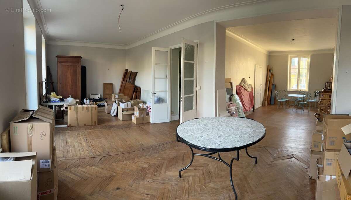 Maison à CASTELSARRASIN