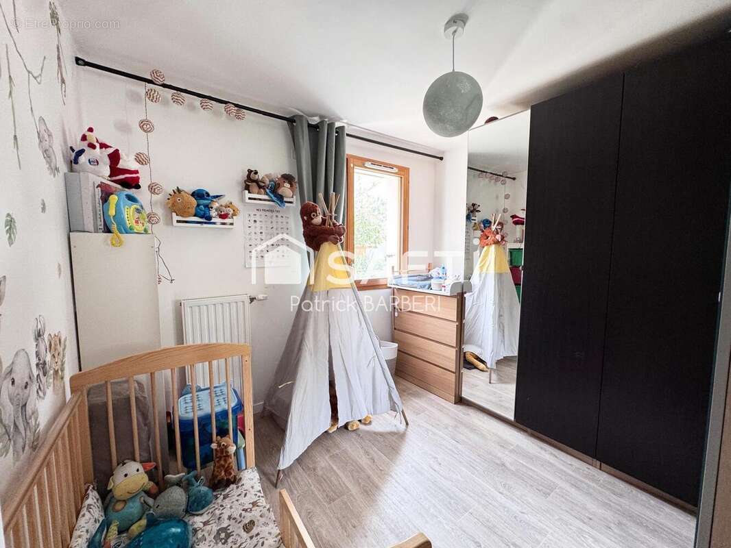 Appartement 56 m² à Menucourt  - photo 8