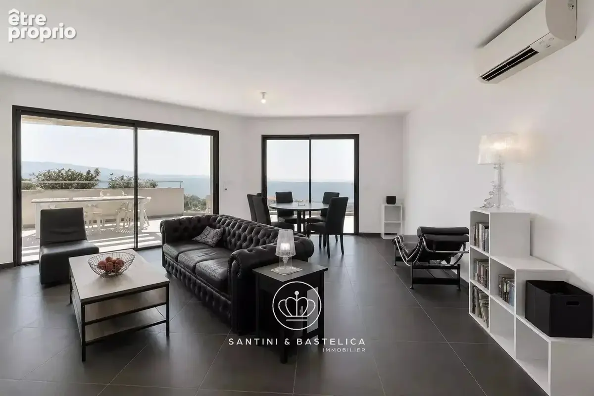 T3 à vendre avec terrasse panoramique et garage – Ajaccio - photo 6