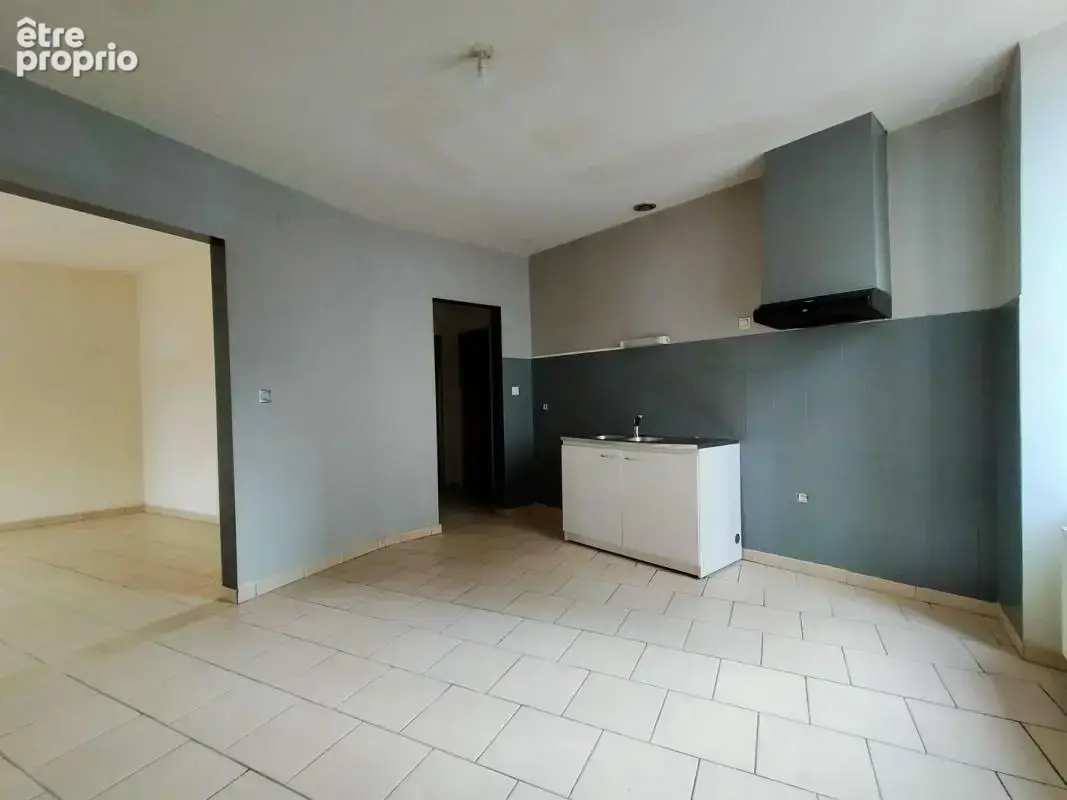 Maison 4 pièces 105 m² à vendre à Mont-Saint-Jean (72140) - photo 4