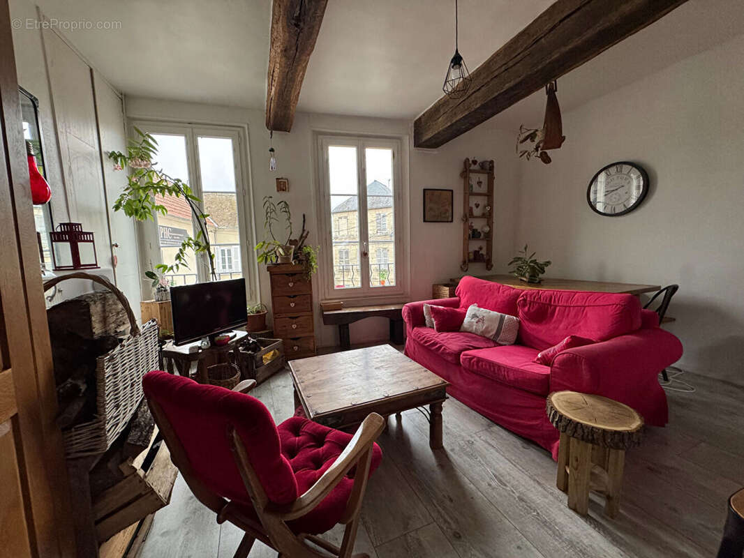 Appartement à MAGNY-EN-VEXIN