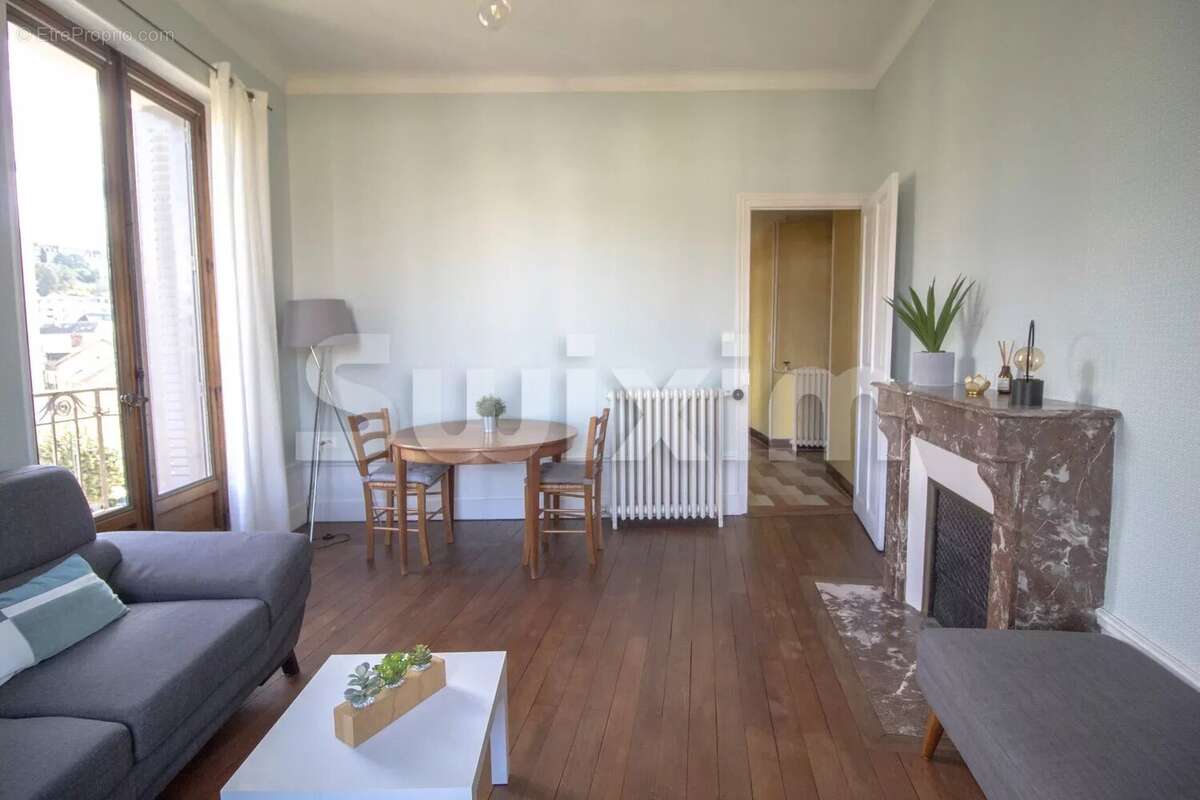 Appartement à AIX-LES-BAINS