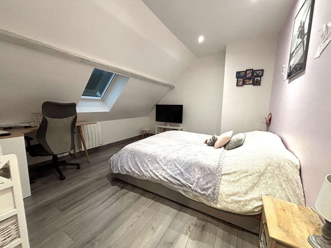 Maison à NEUILLY-EN-THELLE